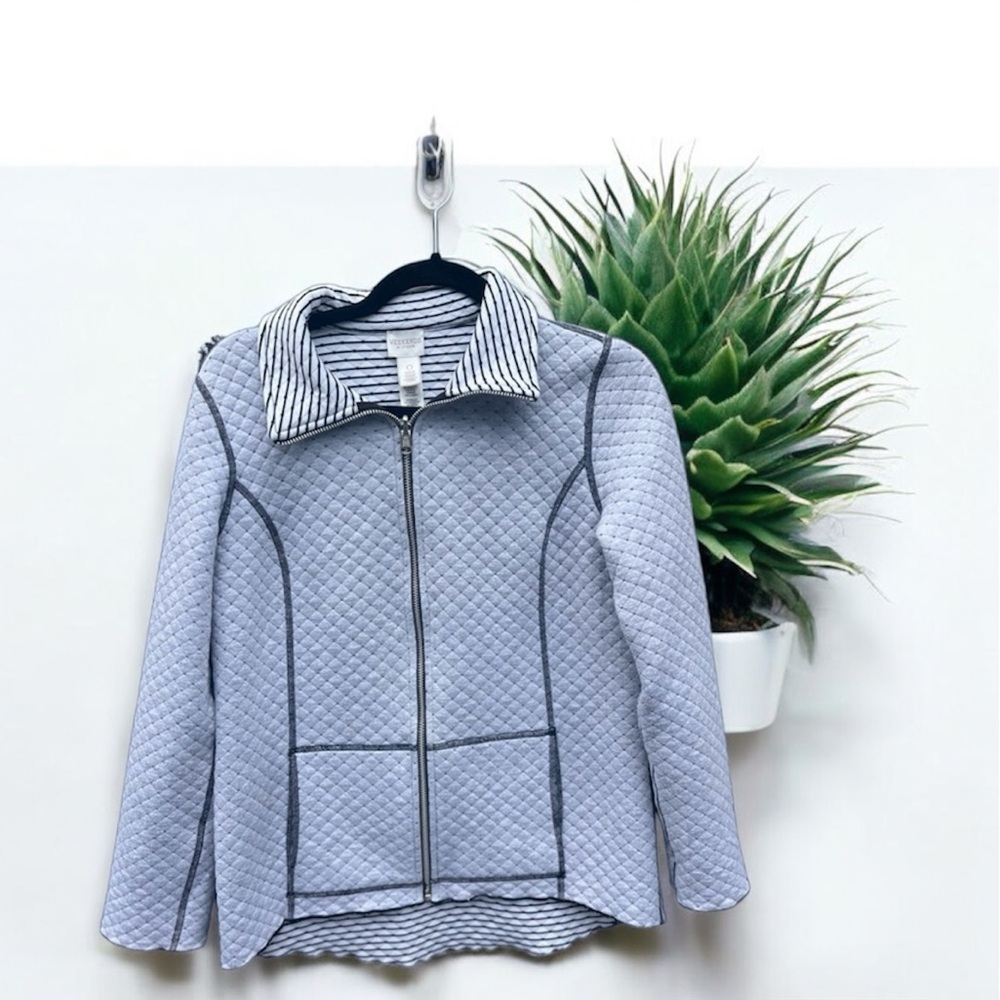 Weekends by Chico’s Full Zip Sweatshirt. Chico’s size 0/small